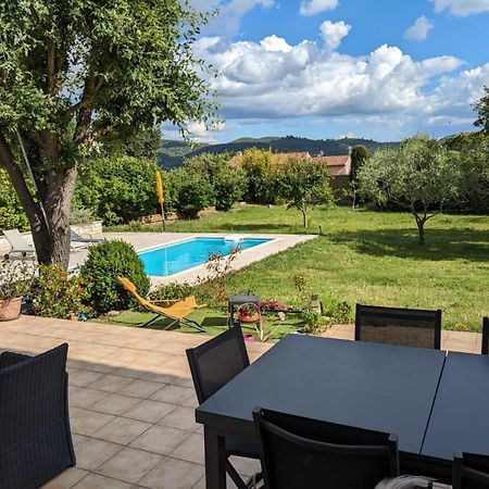 Villa Calme Avec Piscine A Greoux 외부 사진