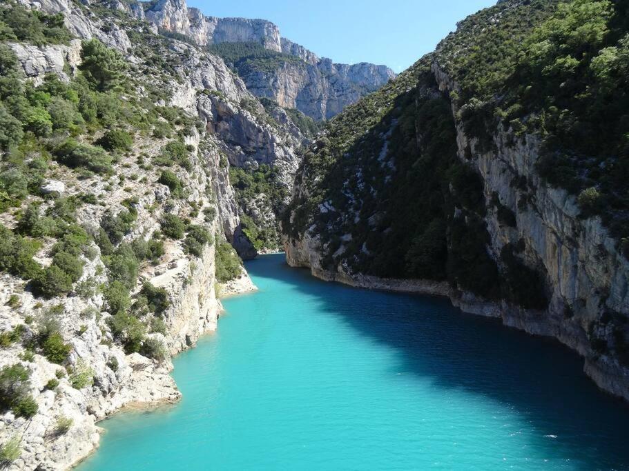 Villa Calme Avec Piscine A Greoux 외부 사진
