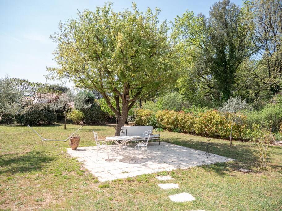 Villa Calme Avec Piscine A Greoux 외부 사진